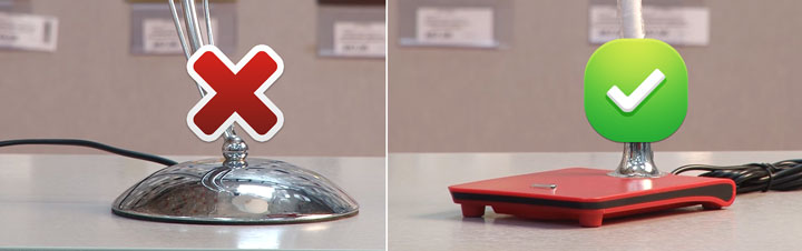 почему нельзя выбирать глянцевые настольные лампы для ребенка