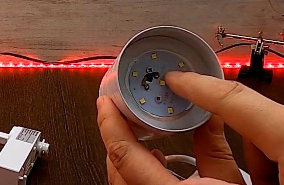 трековый светильник на SMD светодиодах