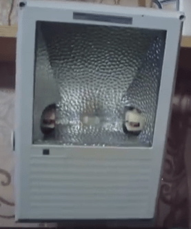 Внешний вид металлогалогенной лампы
